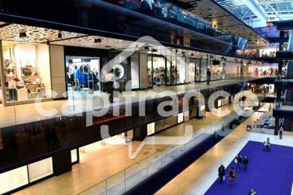 Magnifique Local / bureau à vendre ANNECY centre (74)