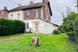 Maison à vendre à Sinceny. Beau potentiel. A visiter!