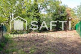 Très beau terrain plat à viabiliser 541m2
