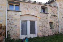 MAISON PIERRE RENOVEE SUR BLAYE PREFECTURE