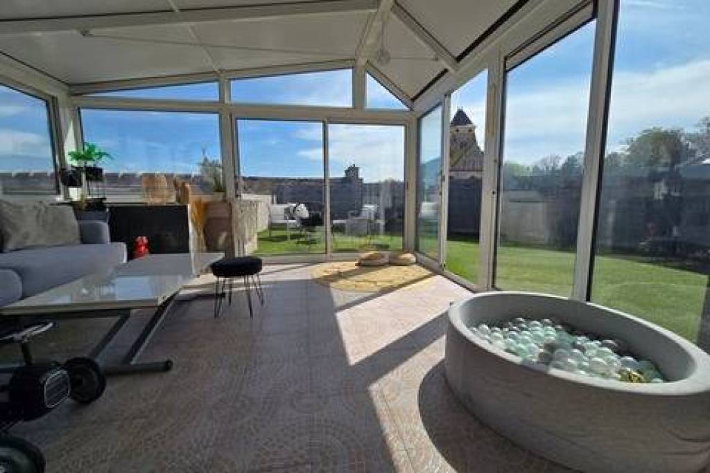 Appartement à vendre 5 pièces duplex de 126.53 utiles + 40 m² de terrasse sud (véranda 14m²) comprise (91)