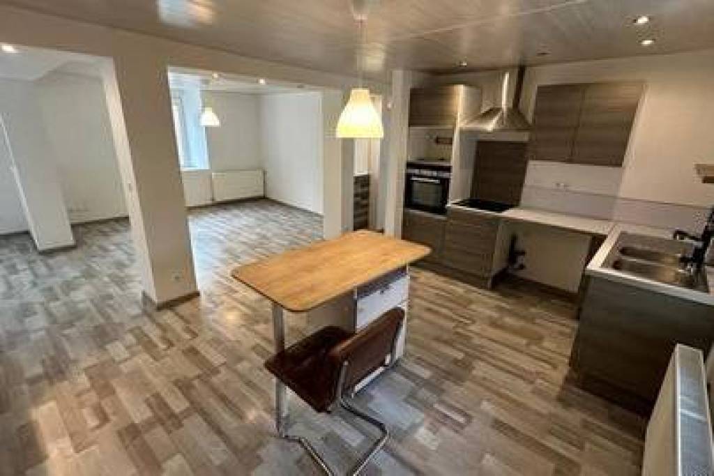 Maison à vendre 6 pièces proche de BETHENIVILLE (51)