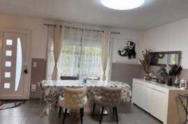 Belle maison familiale, spacieuse et lumineuse !