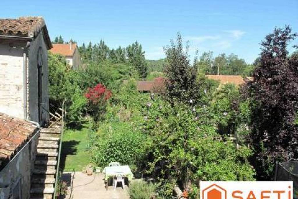 Maison familiale 4/5 chambres sur parcelle 595m2
