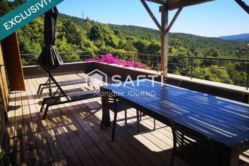 Duplex type F4 à 4 km de la plage de la Rondinara