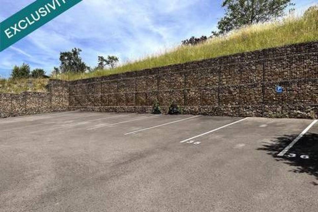 A vendre - Volmerange-lès-Mines - parking extérieur