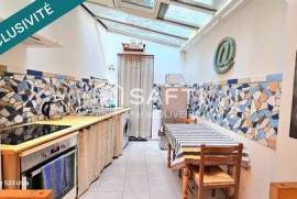 Bel appartement triplex de 3 pièces meublé situé en hyper centre et sans travaux.