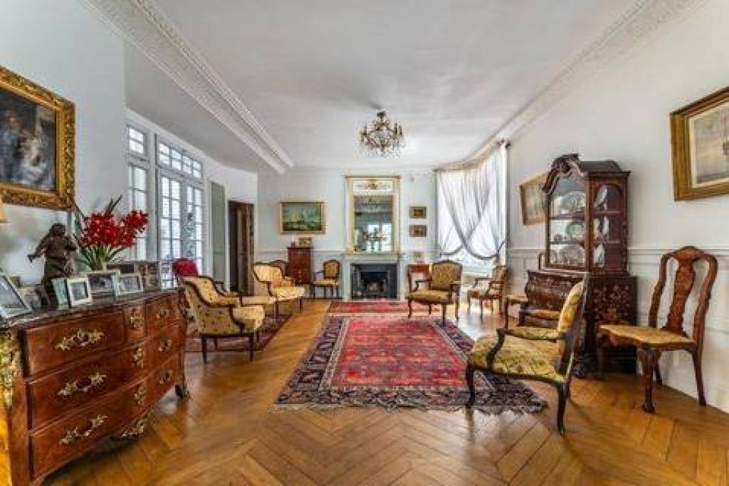 Elegant appartement Hausmannien