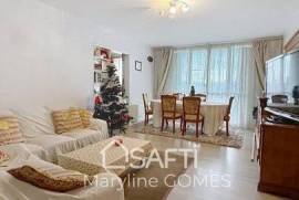 Appartement spacieux et lumineux idéalement situé