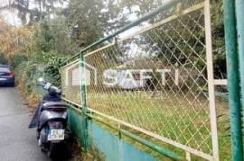 VITRY: Terrain à bâtir dans une zone pavillonnaire