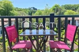 Bel appartement avec terrasse à proximité de la mer