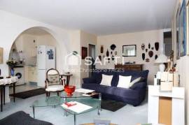 Exceptionnel F4 – 90 m2 – parking et cave - DPE 