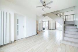 A Vendre: charmante maison de 5 pièces 125m² au Blanc Mesnil