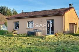 Plain-pied individuel , 1500 m2 de jardin avec une vue bien dégagée