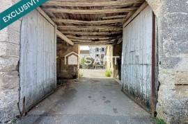 Ensemble immobilier avec charme de l’ancien à 15 minutes d’Angoulême