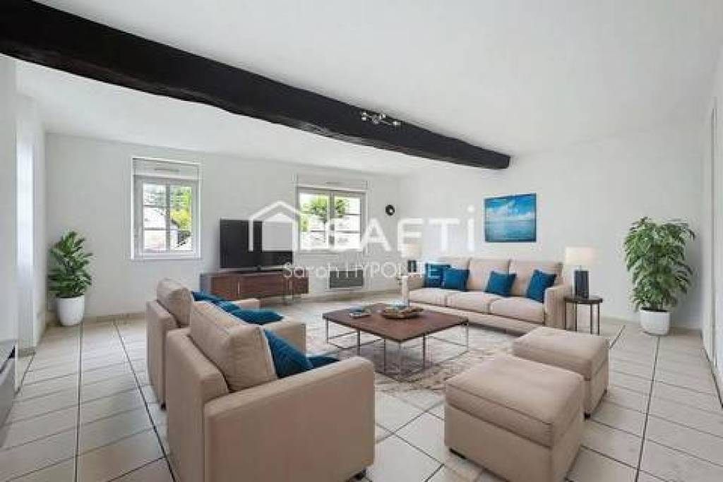 Jolie maison de 115 m2, au centre bourg