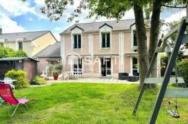 Maison familiale - Quartier résidentiel sécurisé