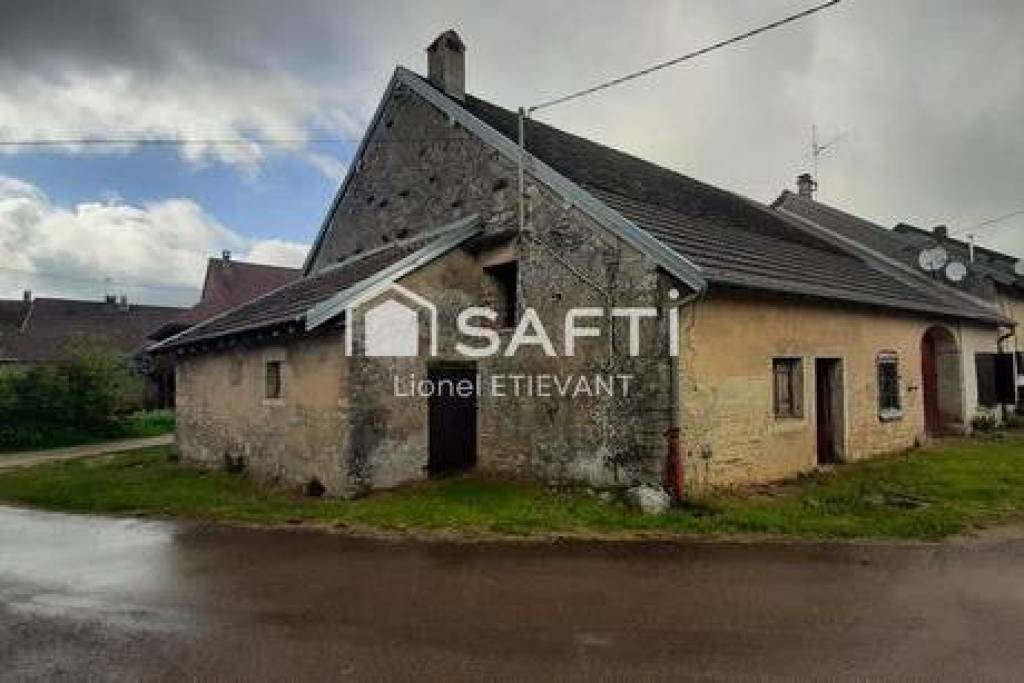 Maison de village à renover