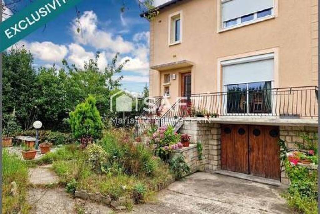 Maison lumineuse et paisible dans un cadre privilégié à Gassicourt.