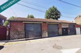 Garages à côté de la gare !