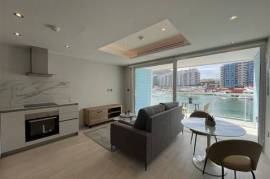 Beautiful Studio apartment in Marina Club, Gibraltar