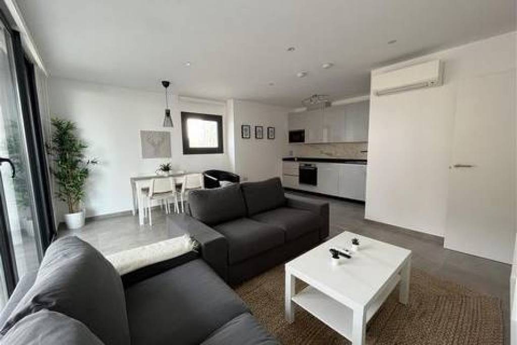 Beautiful 1 bedroom apartment in E1, Gibraltar