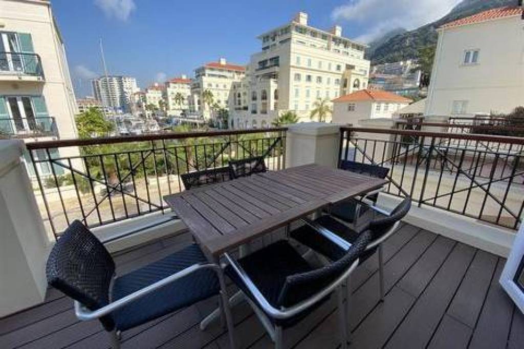 Beautiful 3 bedroom house in Ordnance Wharf, Gibraltar