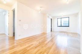 Zagreb, Branimirova street, office space 75 m2 on the 4th floor