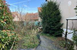 Lovely 4 Bedroom Town House With Attached Garden - Ideal As A Holiday Home - €106450