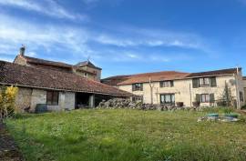 Two Houses with 3 And 4 Bedrooms Located in a Charming Countryside Village - €147800