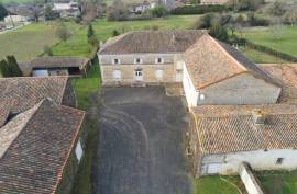 Beautiful Farmhouse and Outbuildings near to Villefagnan - €202,000