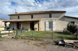 4 Bedroom Village House With Outbuildings On Nearly 2 Acres - €141240