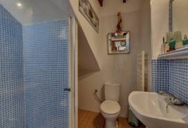 4 Bedrooms - Finca - For Sale