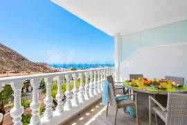 3 Bedroom Penthouse In Vistahermosa Complex For Sale In Los Cristianos LP33630