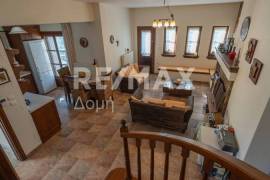 Maisonette 200 sq.m for sale