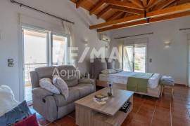 Building 235.72 sq.m for sale