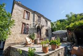 Maisonette 255 sq.m for sale
