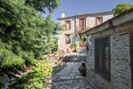Maisonette 255 sq.m for sale