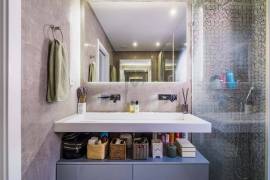 6-beds villa, with lush garden and heated pool, in Birre, Cascais