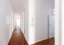 Palace of 4 apartments together, ideal for tourist exploration, Riverside Zone - Portimão