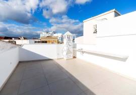 Palace of 4 apartments together, ideal for tourist exploration, Riverside Zone - Portimão