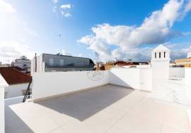 Palace of 4 apartments together, ideal for tourist exploration, Riverside Zone - Portimão