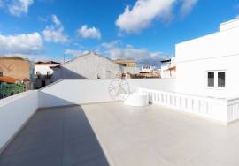 Palace of 4 apartments together, ideal for tourist exploration, Riverside Zone - Portimão