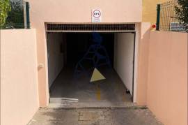 3 Bedroom Apartment for Annual Rental with Pool and Garage in Três Castelos - Portimão