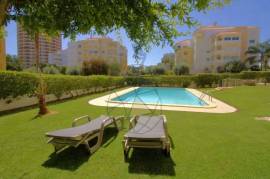 3 Bedroom Apartment for Annual Rental with Pool and Garage in Três Castelos - Portimão