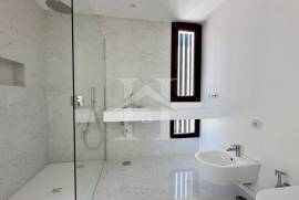 Moradia T3 de Luxo com Jardim e Piscina em Murches