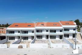 Moradias T4 de Nova Construção em Casal dos Matos, Leiria