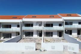 Moradias T4 de Nova Construção em Casal dos Matos, Leiria