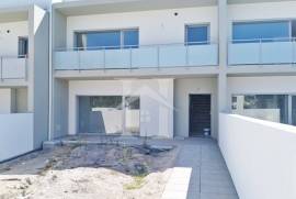 Moradias T4 de Nova Construção em Casal dos Matos, Leiria
