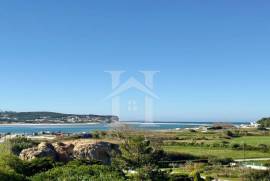 Moradia T4 em Foz do Arelho com Vista para a Lagoa de Óbidos